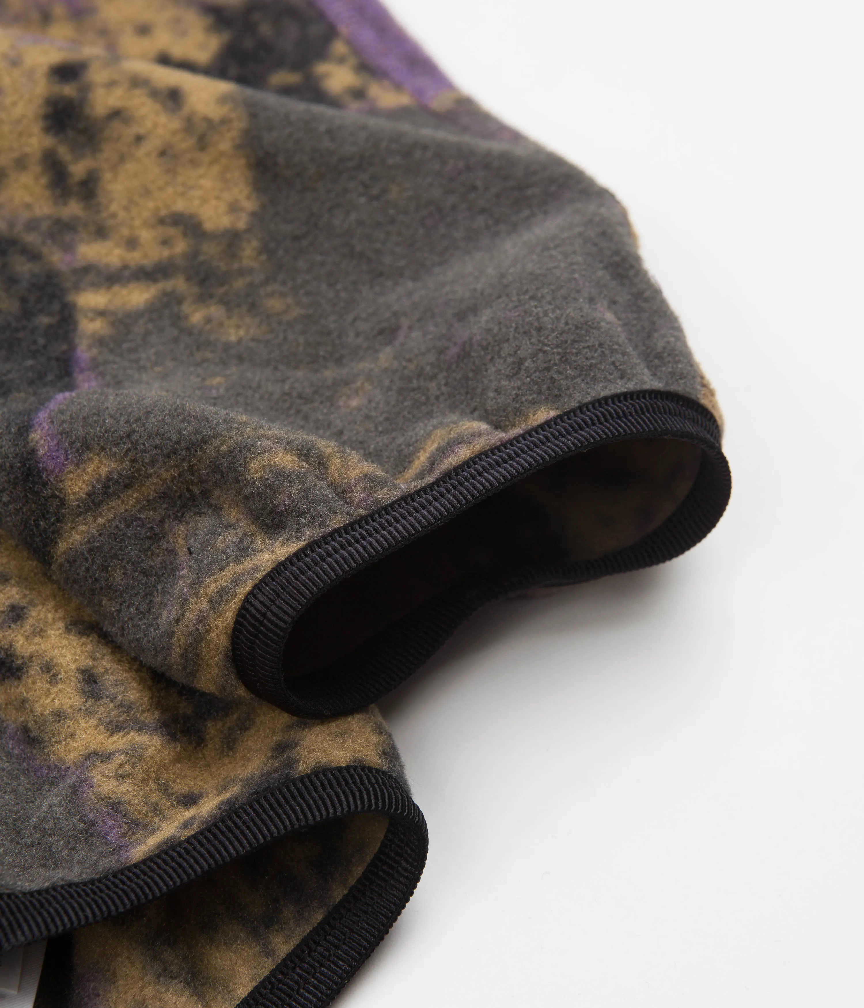 Nike ACG Therma-FIT Wolf Tree Hooded Fleece - Canyon Purple / Black / White