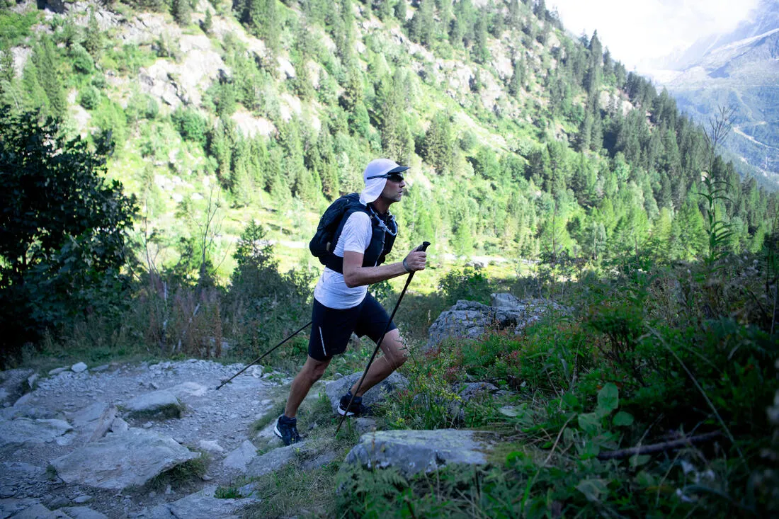 Trail Running Flexible Desert Cap - Black